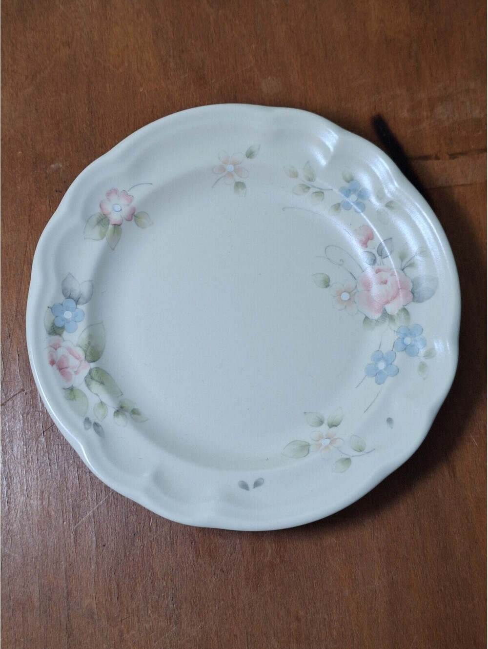 vintage Pfaltzgraff Tea Rose Salad Plate set of 4